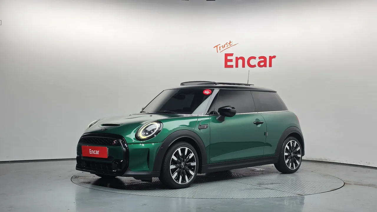 2022 Mini Cooper Classic