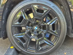 2023 BMW XM 4.4, белый — фото 7