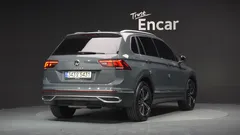 2023 Volkswagen Tiguan 2.0 TDI Premium — фото 2