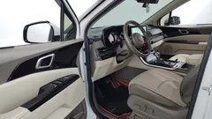 2023 Kia Carnival Diesel 9-Seater Prestige — фото 10