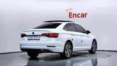 2021 Volkswagen Jetta 1.4 TSI Prestige, белый — фото 2