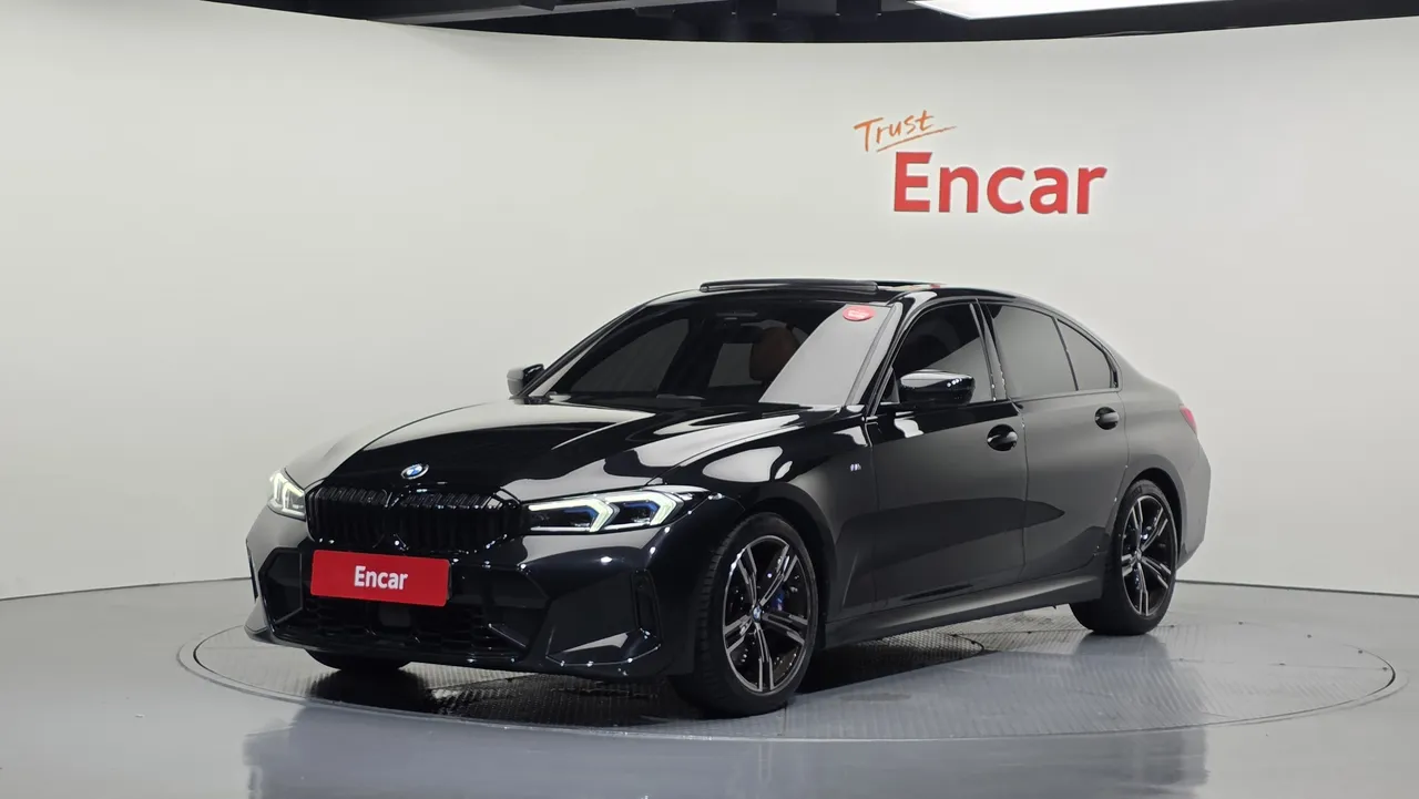 2023 BMW 3-Series 320i M Sport