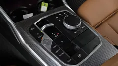 2023 BMW 3-Series 320i M Sport — фото 9