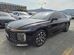 2023 Hyundai Grandeur Premium — фото 2