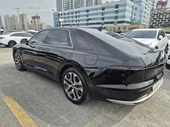 2023 Hyundai Grandeur Premium — фото 4