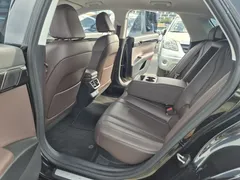 2023 Hyundai Grandeur Premium — фото 12