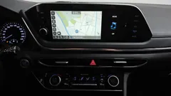 2022 Hyundai Sonata 2.0, серый — фото 16