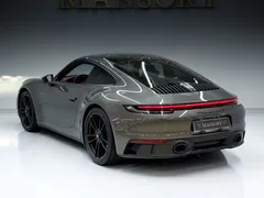 2022 Porsche 911 Carrera 4 GTS — фото 2