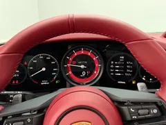 2022 Porsche 911 Carrera 4 GTS — фото 15