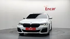 2022 BMW 5-Series 530i M Sport Package — фото 3