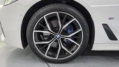 2022 BMW 5-Series 530i M Sport Package — фото 5
