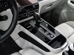 2023 Porsche Macan 2.9 GTS — фото 9