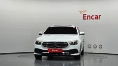 2022 Mercedes-Benz E-Class E350 4MATIC Avantgarde — фото 3