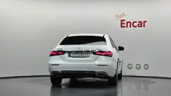 2022 Mercedes-Benz E-Class E350 4MATIC Avantgarde — фото 4