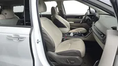 2023 Kia Carnival Gasoline 9-Seater Signature — фото 15