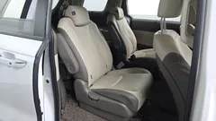 2023 Kia Carnival Gasoline 9-Seater Signature — фото 17