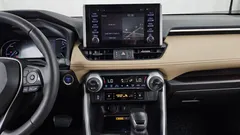 2022 Toyota RAV4 2.5 4WD Hybrid, белый — фото 15