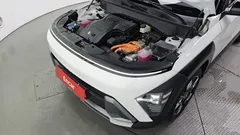 2023 Hyundai Kona Inspiration, белый — фото 6