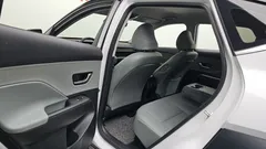 2023 Hyundai Kona Inspiration, белый — фото 12