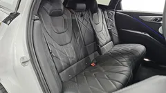 2023 BMW XM 4.4, белый — фото 11
