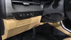 2023 Kia Carnival Diesel 9-Seater Prestige — фото 14