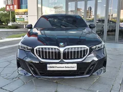 2024 BMW 5-Series 520i M Sport — фото 2