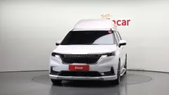 2023 Kia Carnival Diesel 9-Seater Hi-Limousine — фото 3