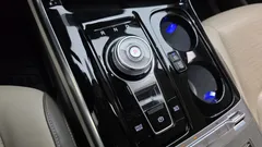 2023 Kia Carnival Diesel 9-Seater Hi-Limousine — фото 9