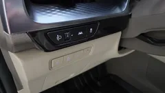 2023 Kia Carnival Diesel 9-Seater Hi-Limousine — фото 14