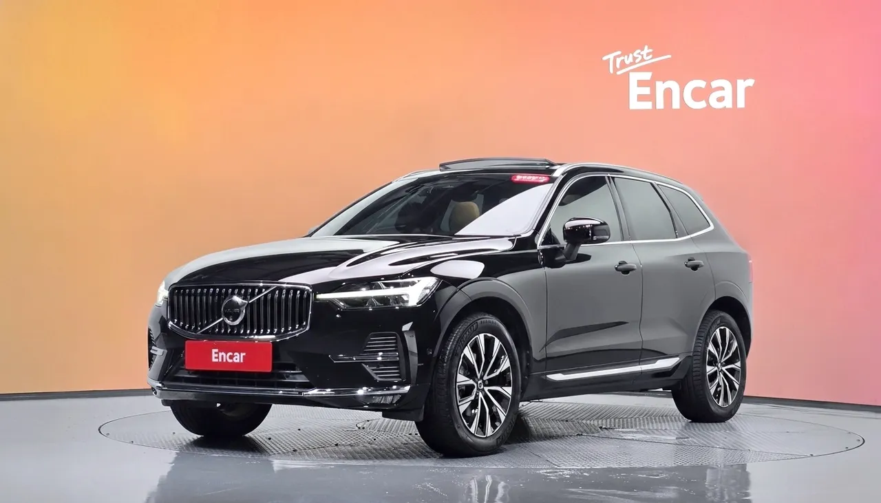 2024 Volvo XC60 B5 Ultimate Bright
