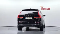 2024 Volvo XC60 B5 Ultimate Bright, чёрный — фото 4