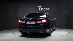 2023 BMW 5-Series 530e M Sport — фото 4