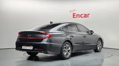 2022 Hyundai Sonata 2.0 — фото 2