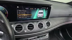 2022 Mercedes-Benz E-Class E220d 4MATIC AMG Line — фото 16
