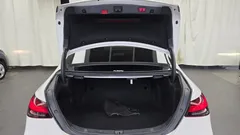 2022 Mercedes-Benz E-Class E350 4MATIC Avantgarde — фото 20