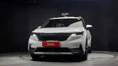 2023 Kia Carnival Diesel 9-Seater Signature — фото 3
