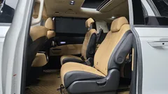 2023 Kia Carnival Diesel 9-Seater Signature — фото 12