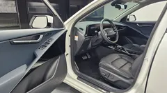 2022 Kia Niro Signature, белый — фото 10