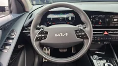 2022 Kia Niro Signature, белый — фото 17