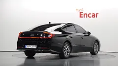 2023 Hyundai Sonata 2.0 — фото 2