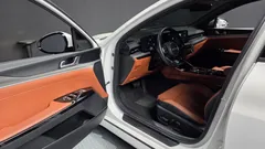 2024 Kia K5 1.6 Turbo, белый — фото 10