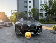 2023 BMW 7-Series 740i sDrive M Sport — фото 3