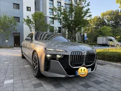 2023 BMW 7-Series 740i sDrive M Sport — фото 4