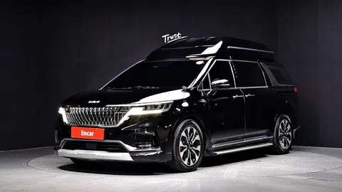 2023 Kia Carnival Diesel 9-Seater Hi-Limousine