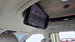 2023 Kia Carnival Diesel 9-Seater Hi-Limousine — фото 17
