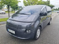 2024 Hyundai Staria Cargo 5-Seater — фото 2