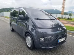 2024 Hyundai Staria Cargo 5-Seater — фото 12