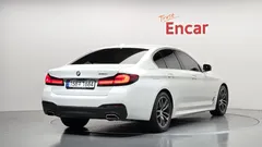 2023 BMW 5-Series 520i M Sport — фото 2
