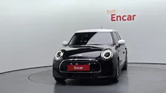 2023 Mini Cooper 5Door Classic — фото 3