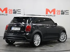 2023 Mini Cooper 클래식 플러스 — фото 4